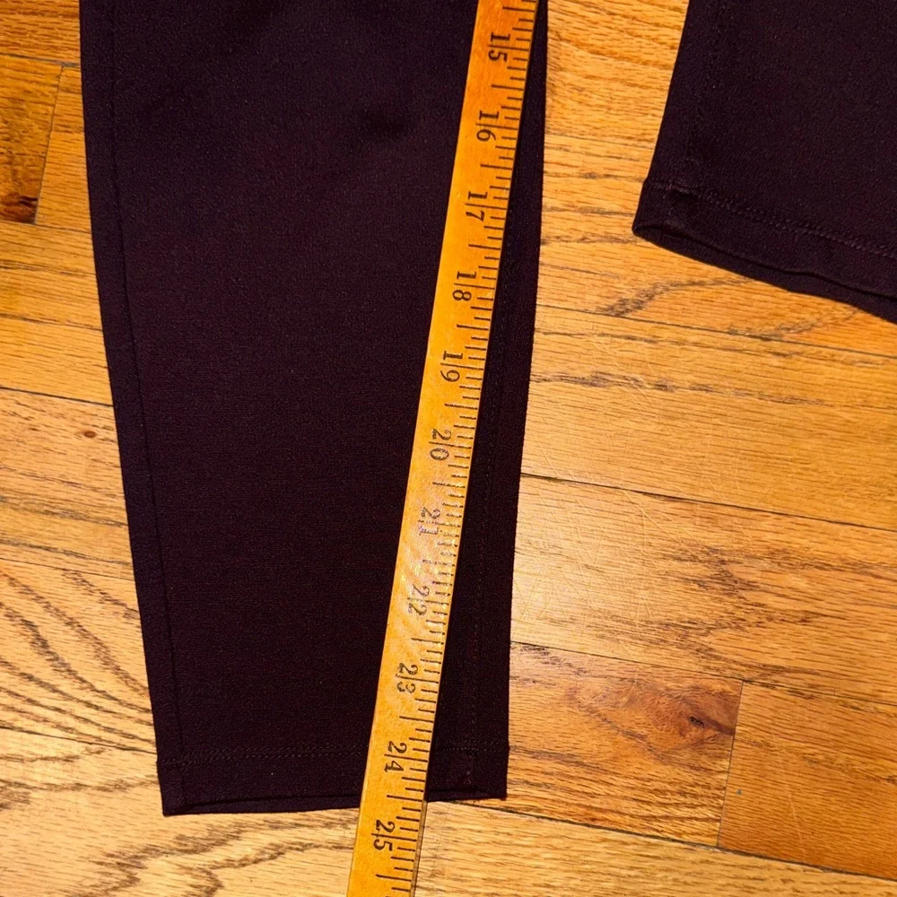 LIVERPOOL Women's 6/28‎ petite Skinny Ankle Stretch Pants in Aubergine